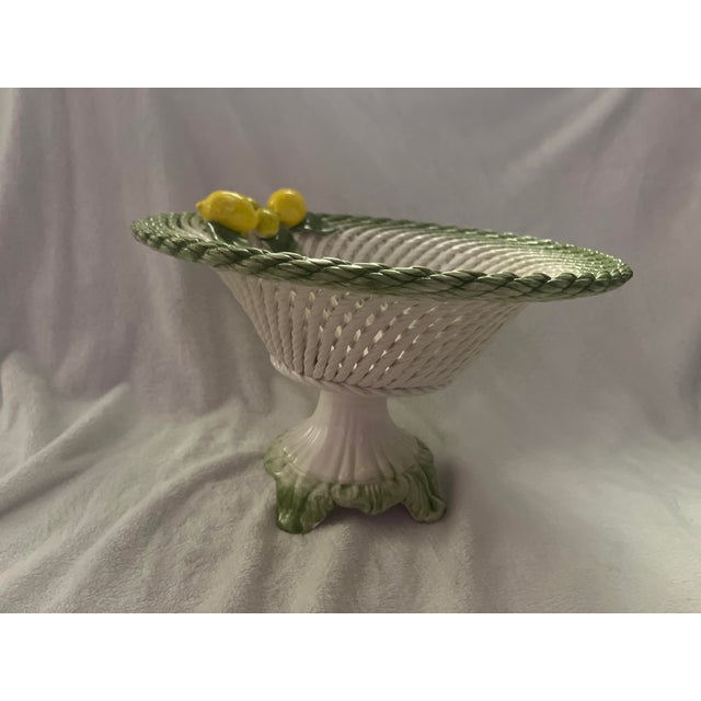 1990s Lanzarin Ceramiche Italian Hand-Painted Ceramic Basket With Lemons and Pedestal For Sale - Image 12 of 15