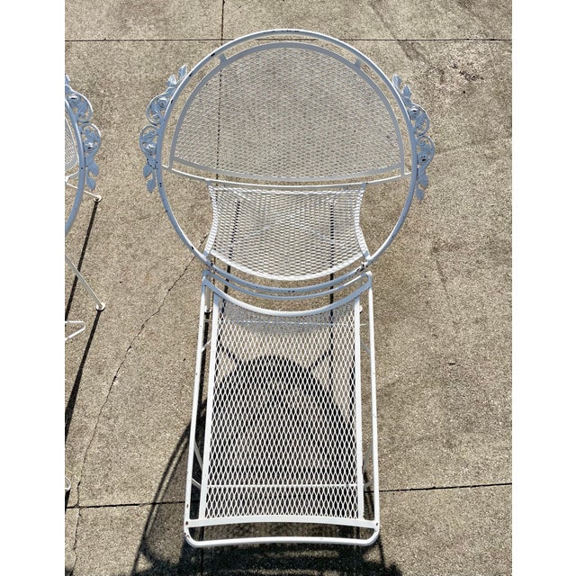 1950s 1950s Maurizio Tempestini for Salterini Radar MCM White Wrought Iron Lounge Chairs With Footrests, 4 Pieces For Sale - Image 5 of 12