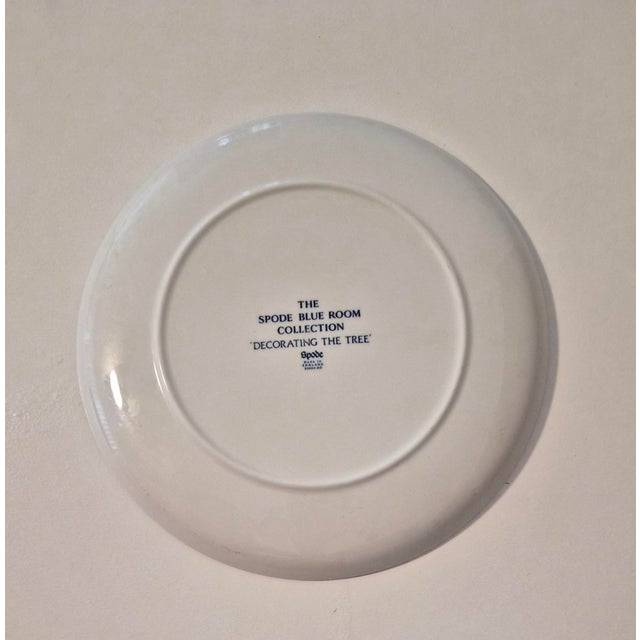 Vintage Spode Blue Room Victorian Christmas Plates - Set of 4 For Sale - Image 6 of 9