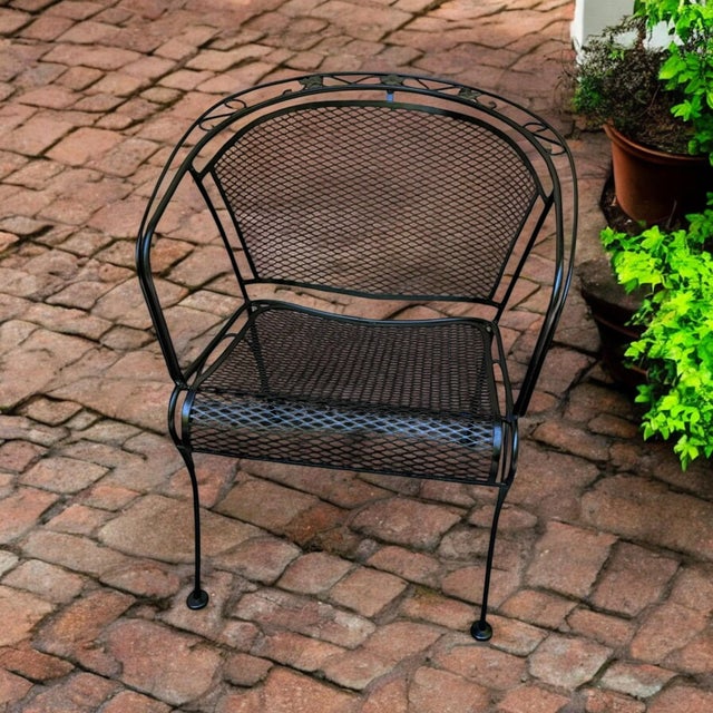Russell Woodard Russell Woodard Restored Wrought Iron Indoor/Outdoor Patio Table With 4 Barrel Chairs For Sale - Image 4 of 11