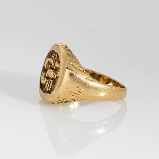 Early 21st Century Vhernier Abbraccio Ring 18k Rose Gold Sz 6 Sculpted Cocktail Jewelry Signed For Sale - Image 5 of 7