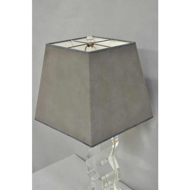 White Vintage Les Prismatiques Mid Century Modern Lucite Zig Zag Table Lamp, Signed For Sale - Image 8 of 12
