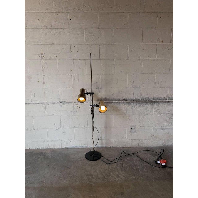 1950s 1950s Mid-Century Modern Metal Floor Lamp With Adjustable Shades For Sale - Image 5 of 10
