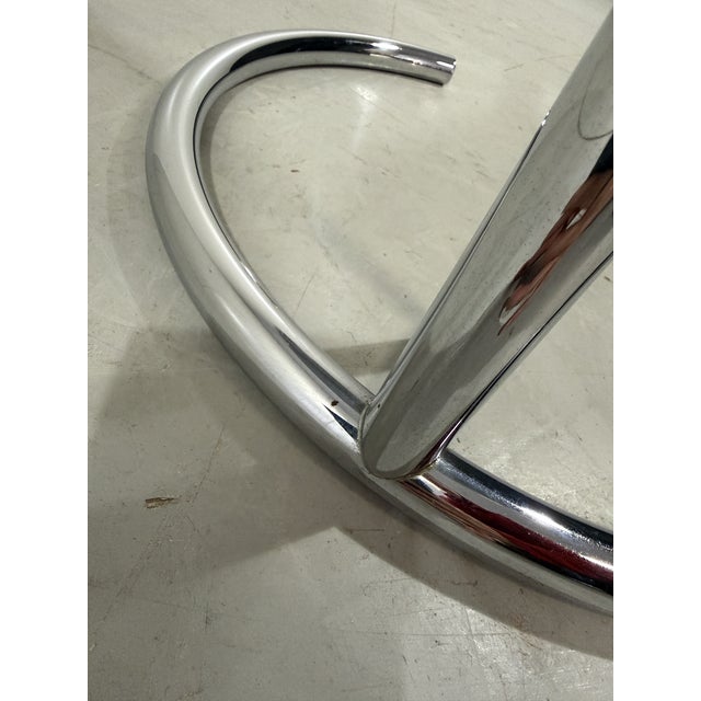 Adjustable Side Table by Eileen Gray for Vereinigte Werkstätten, 1970s For Sale - Image 14 of 17