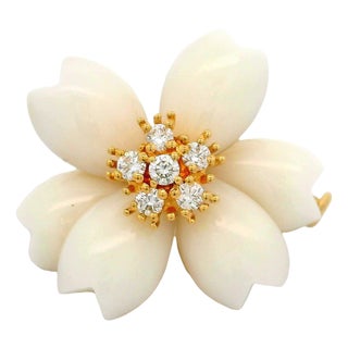 White Onyx Diamond 18k Yellow Gold Flower Brooch For Sale