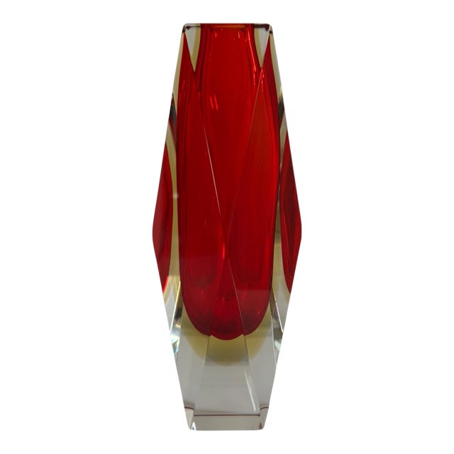 Mid-20th Century Murano Alessandro Mandruzzato Faceted Red Yellow Sommerso Glass Vase For Sale