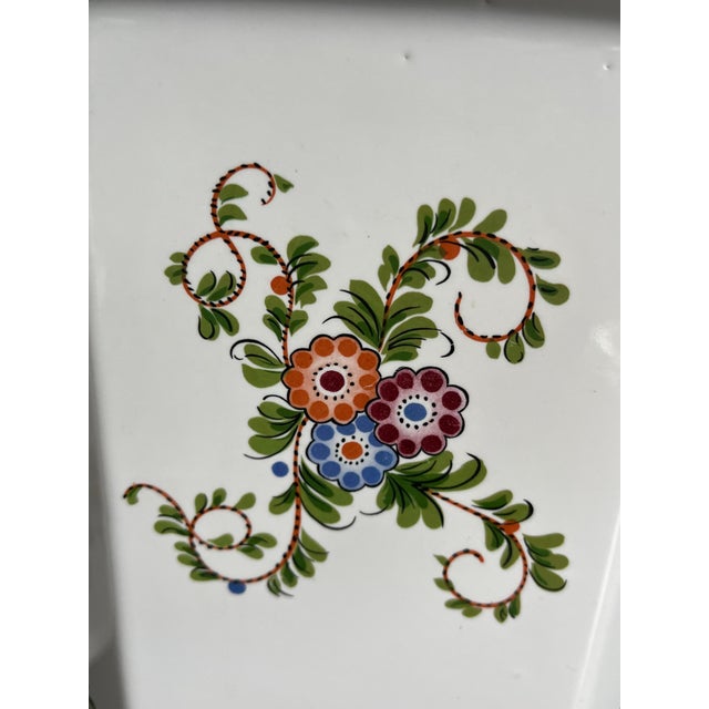 Vintage White Ceramic Hexagonal Ginger Jar Lamps Grand Millenial For Sale - Image 10 of 11