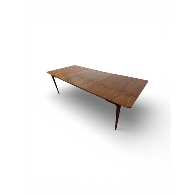 Wood Mid-Century Modern Young Manufacturing Walnut Dining Table For Sale - Image 7 of 8
