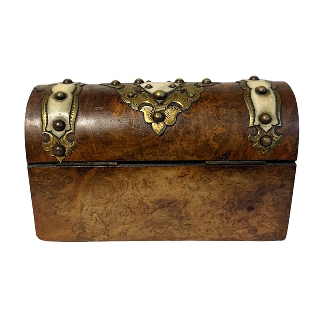 Late 19th Century Antique Victorian Domed English Burr Walnut Wood & Bone Tea Caddy Box W/Key For Sale - Image 5 of 8