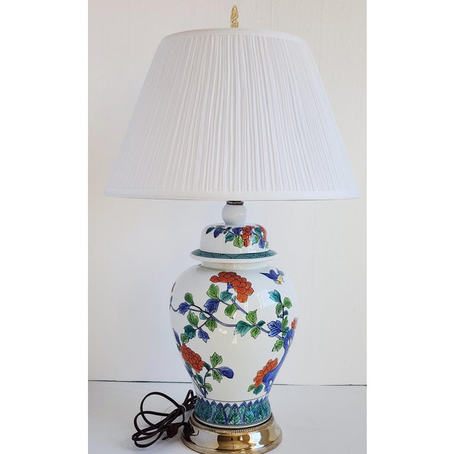Chinoiserie Vintage Ginger Jar Floral Motif Table Lamp For Sale - Image 3 of 12