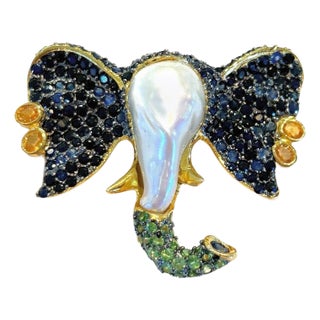 Bochic “Orient” Elephant Brooch, Sapphire, Emerald & Set In 18K Gold & Silver For Sale