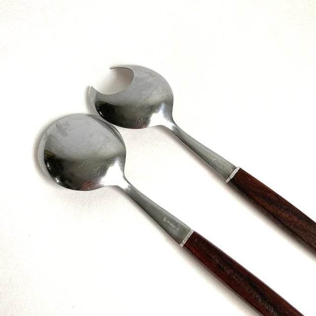 Mid Century Modern 1960s Vintage Rosewood Salad Server Tongs For Sale - Image 4 of 11