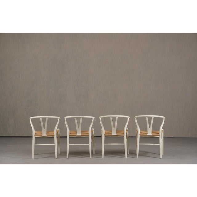 CH 24 Chair by Hans J Wegner for Carl Hansen & Son, Denmark, 1960s For Sale - Image 7 of 16