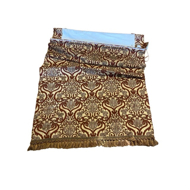 Roman shade is 36” wide x 72” long Cornice is 40” wide x 16” long x 4” deep good condition