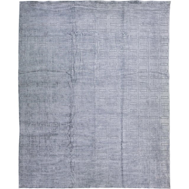 Gray Comtemporary Handmade Wool & Silk Rug With Gray Geometric Pattern For Sale - Image 8 of 8