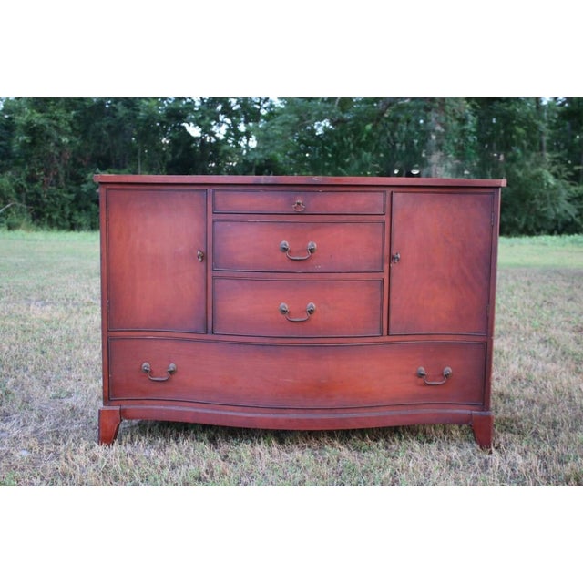 This stunning piece of furniture is an original Morganton buffet that exudes elegance and refinement. Its solid wood...