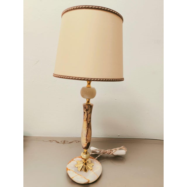 Cream Onyx Lamp with Lampshade and Brass, 1950s For Sale - Image 8 of 17