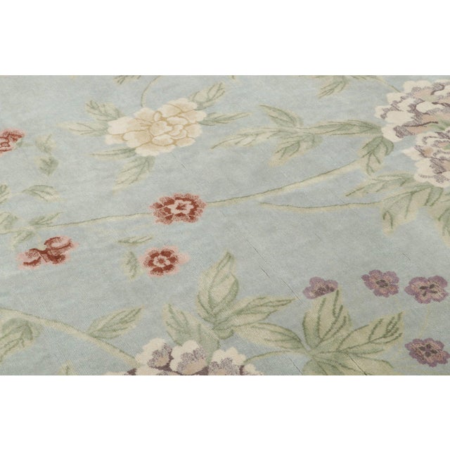 Hand-knotted in wool, this 6x6 square rug is a sophisticated addition to Rug & Kilim’s Art Deco collection. This piece...