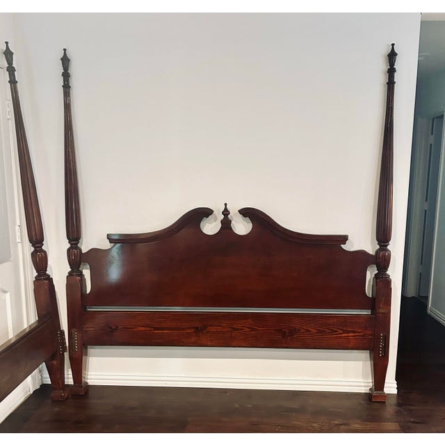 King Size Mahogany Chippendale Limited Edition 'Cochran' Four Poster Rice Bed For Sale - Image 4 of 12