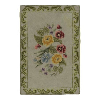 Antique Hooked Gift-Size Rug With Floral Bouquet & Foliate Border - Rug & Kilim For Sale