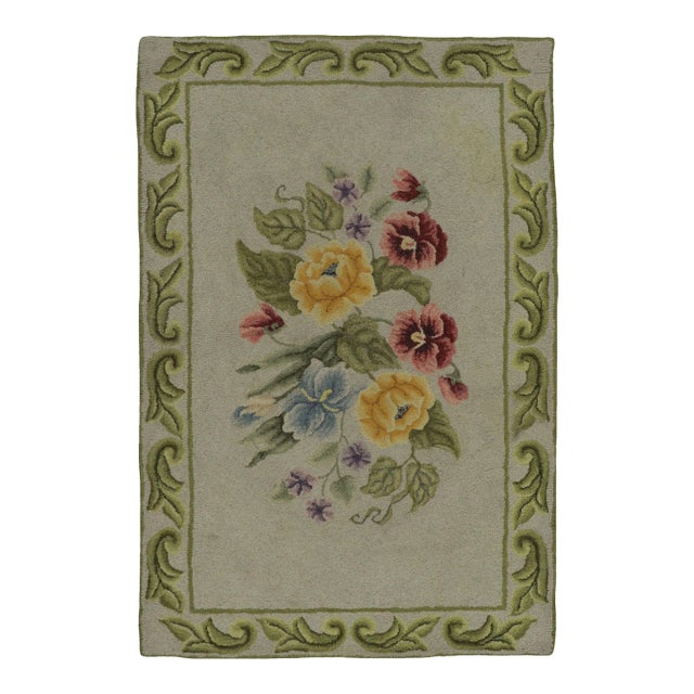 Antique Hooked Gift-Size Rug With Floral Bouquet & Foliate Border - Rug & Kilim For Sale