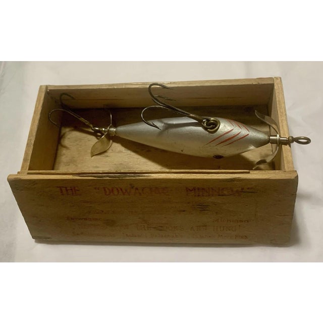 American Rare 1904 Heddon Dowagiac 300 "High Forehead" Surface Minnow in Aluminum With Original Wooden Box For Sale - Image 3 of 11