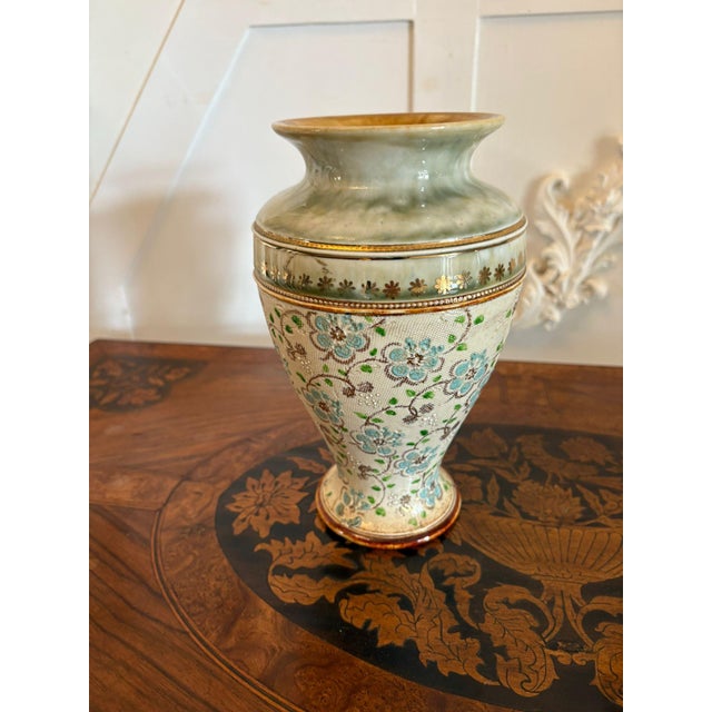 Antique Victorian Vases from Royal Doulton, 1880s, Set of 2 For Sale - Image 9 of 15