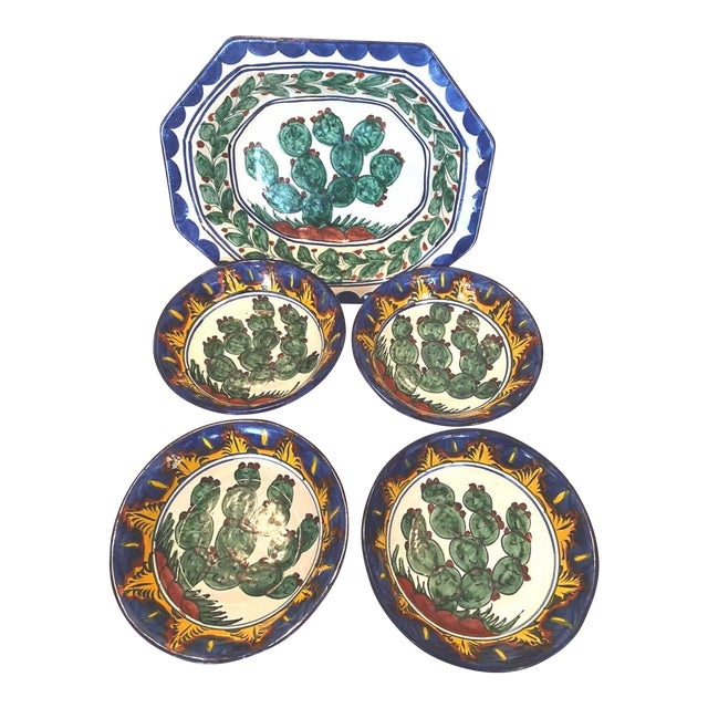 Vintage Cactus Design Talavera 5 Piece Bowl Set For Sale