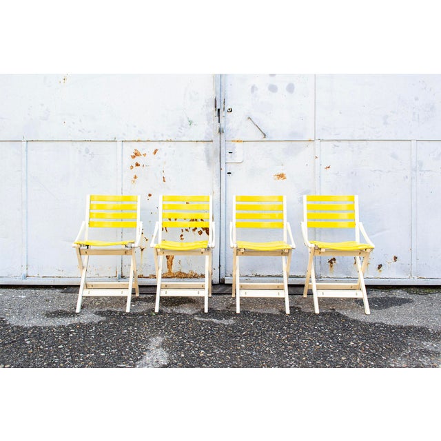 Mid-Century Modern Reguitti Folding Wooden Garden Table with Chairs, 1970s, Set of 5 For Sale - Image 3 of 9