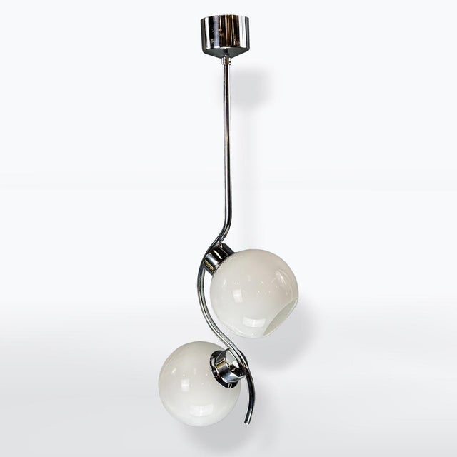 Manufacturer. Fa. Drupol, type: 21 214 . Origin: The former Czechoslovakia Material: chrome base metal, white opal shades....