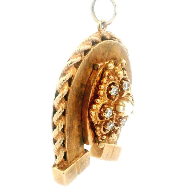 Victorian Antique 1880s 14k Rose Gold Horseshoe Locket Pendant With Diamonds & Pearl For Sale - Image 3 of 15