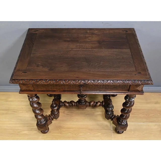 Small Louis XIII Desk in Oak For Sale - Image 5 of 18