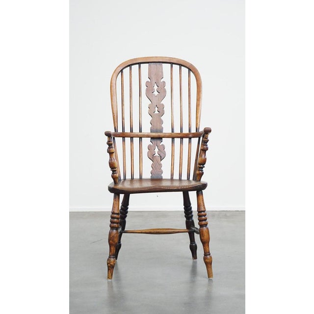 This antique, very beautiful English highback Windsor dining room chair. This beautiful antique Windsor dining room chair...