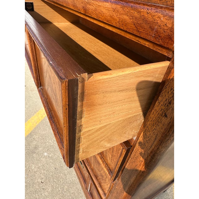 1980s 1980s Thomasville Mystique Collection Campaign Chest For Sale - Image 5 of 12