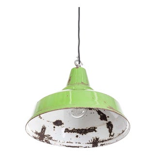 Industrial Green Enamel Single Pendant Lamp, 1940s For Sale