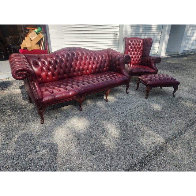 Vintage Carolina Leather House Oxblood Tufted Chesterfield Sofa, Wingback Chair & Ottoman - 3 Piece Set For Sale In Tampa - Image 6 of 18