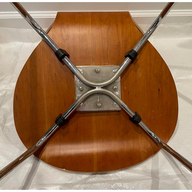 1970s Set of 4 Mid-Century Modern Chairs in the Style of Arne Jacobsen Series 7 For Sale - Image 11 of 12