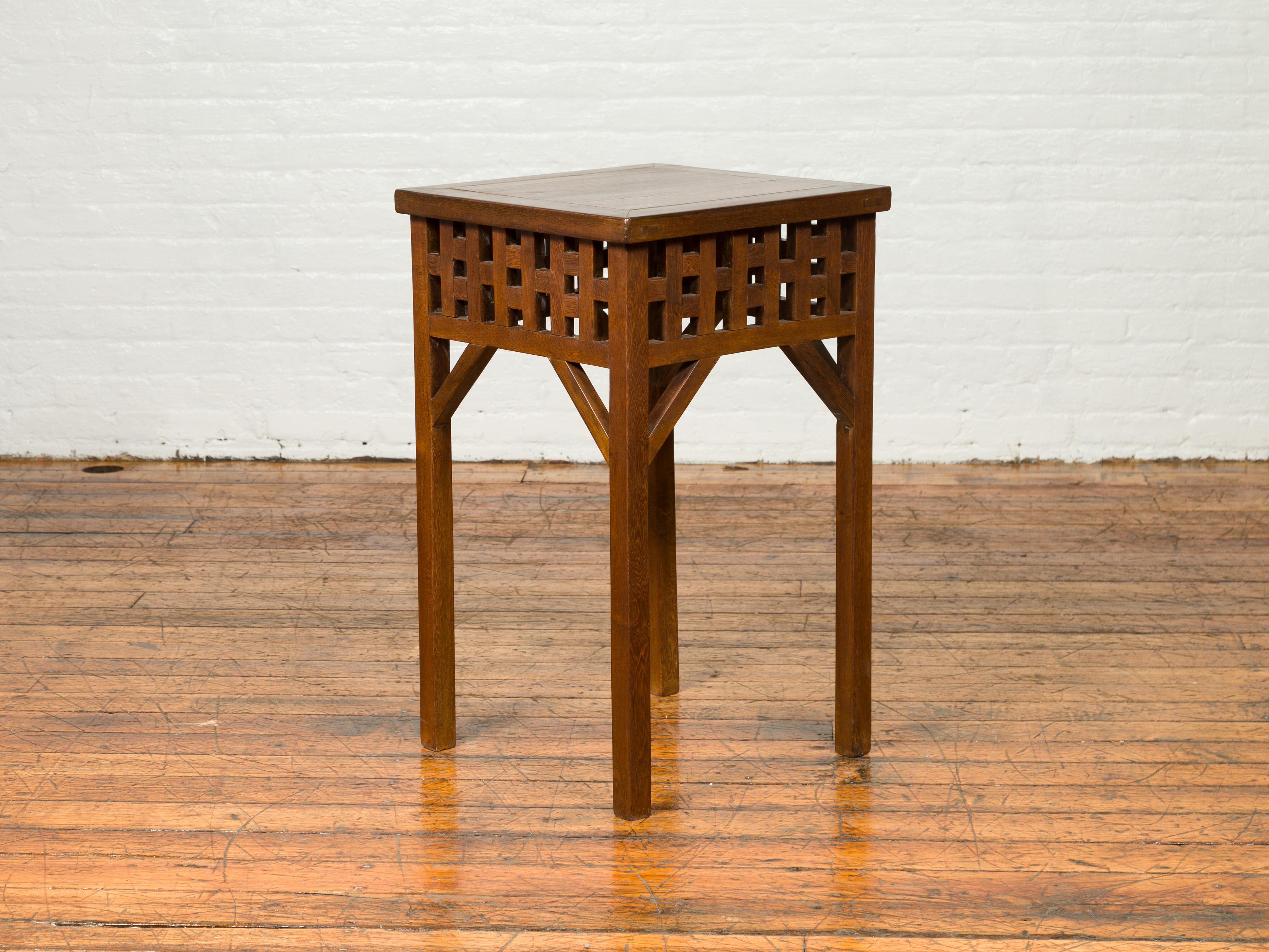 wooden lamp table