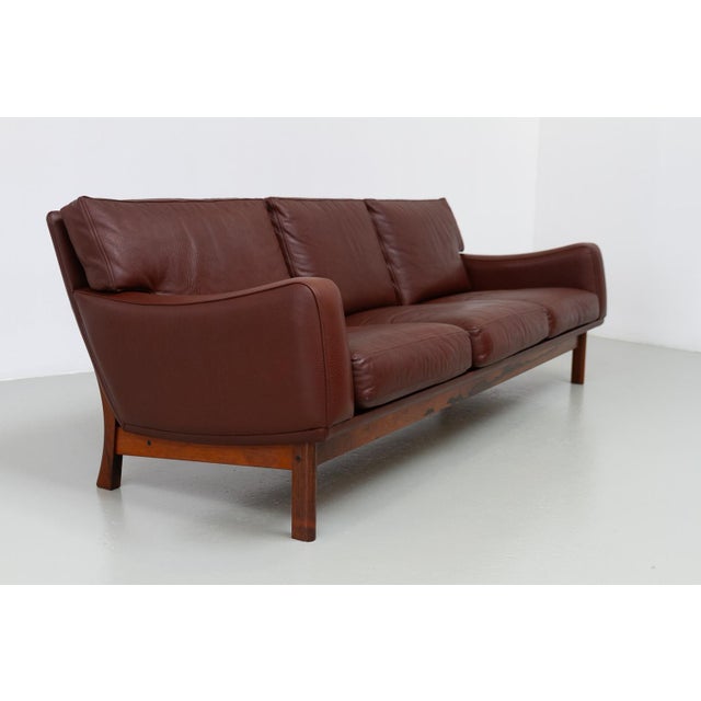 Danish Modern Leather and Rosewood Sofa from Eran, 1960s For Sale - Image 4 of 18