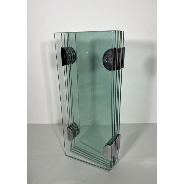 Exceptional fireplace screen made of 6 glass panels and chrome hinges For Sale - Image 10 of 12