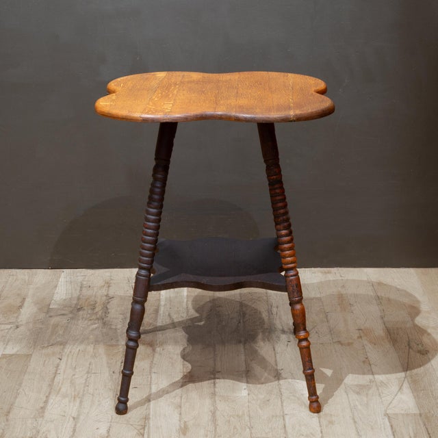 Antique Victorian Clover Top Parlor Table c.1890 For Sale - Image 4 of 8