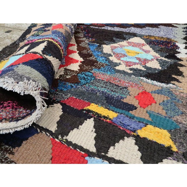 Galerie Shabab Collection Mid-20th Century Persian Flatweave Kilim Rug For Sale - Image 10 of 10