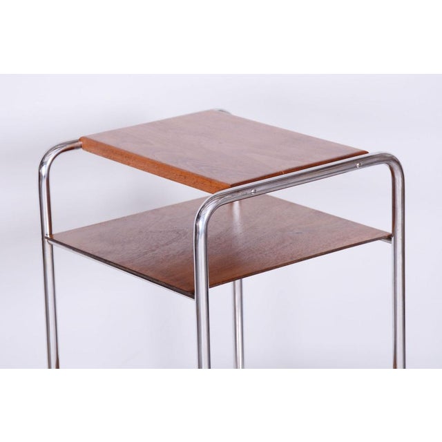 Marcel Breuer Bauhaus Shelf in Oak and Chrome attributed to Marcel Breuer for Slezak, Former Czechoslovakia, 1930s For Sale - Image 4 of 10