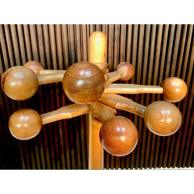 Boho Chic Sculptural Hooks Pine Wood Coat Rack, 1970s For Sale - Image 3 of 16