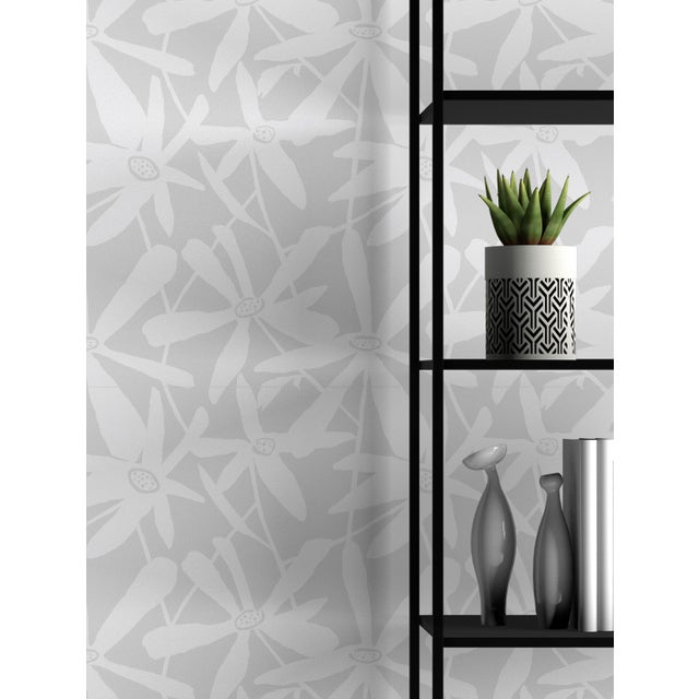 Non-woven fiber-based material with a smooth satin finish. We use the latest digital technology providing the highest...