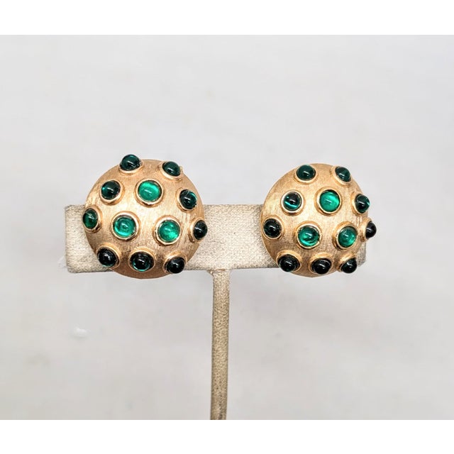 Mid-Century Modern Vintage 1960s Signed Trifari Round Goldtone Cabochon Faux-Emerald Clip Earrings-2 Pieces For Sale - Image 3 of 8