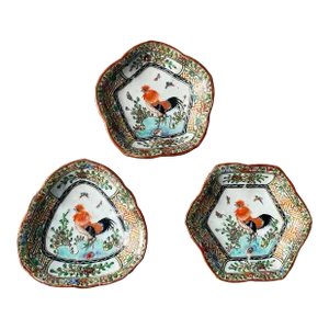 Late 19th Century Set of 3 Chinese Rooster Pattern Sauce Dishes