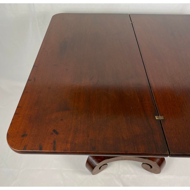 Antique American Empire Style Mahogany Game Table For Sale In Miami - Image 6 of 12