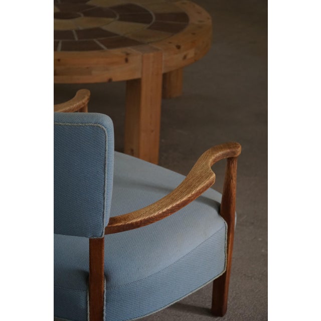 Danish Modern Curved Lounge Chair in Oak attributed to Viggo Boesen, 1950s For Sale - Image 4 of 18