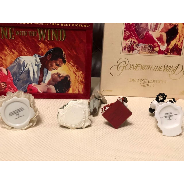 1939 "Gone With the Wind" Ultimate Collector’s Estate Bundle - 70th Anniversary Box Set, Deluxe VHS & 5 Display Figurines For Sale - Image 4 of 17